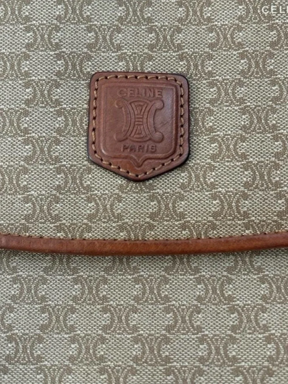 Celine clutch beige